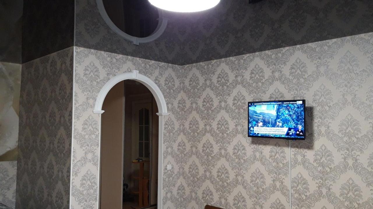 Apartment - Pervaya Liteinaya 2 Zaporizhia Exteriör bild