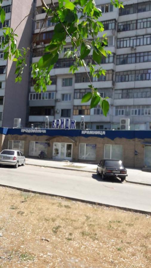 Apartment - Pervaya Liteinaya 2 Zaporizhia Exteriör bild