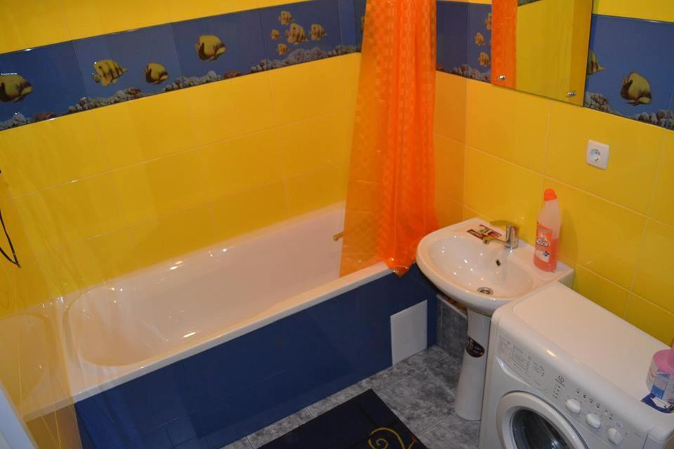 Apartment - Pervaya Liteinaya 2 Zaporizhia Exteriör bild